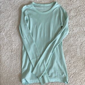 lululemon shirt long sleeve